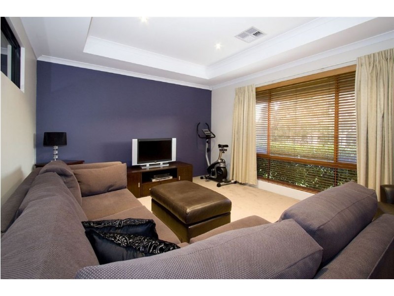 34A McBeth Way, Kardinya WA 6163