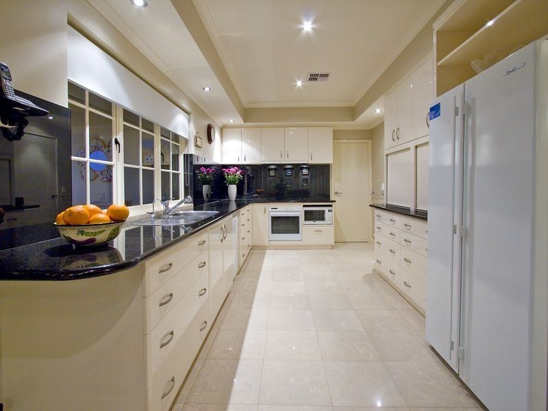 5 Currie Place, Kardinya WA 6163