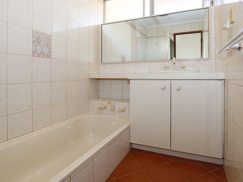 32 McBeth Way, Kardinya WA 6163