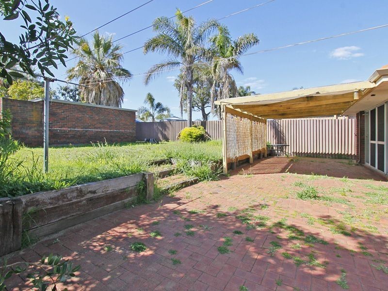 32 McBeth Way, Kardinya WA 6163