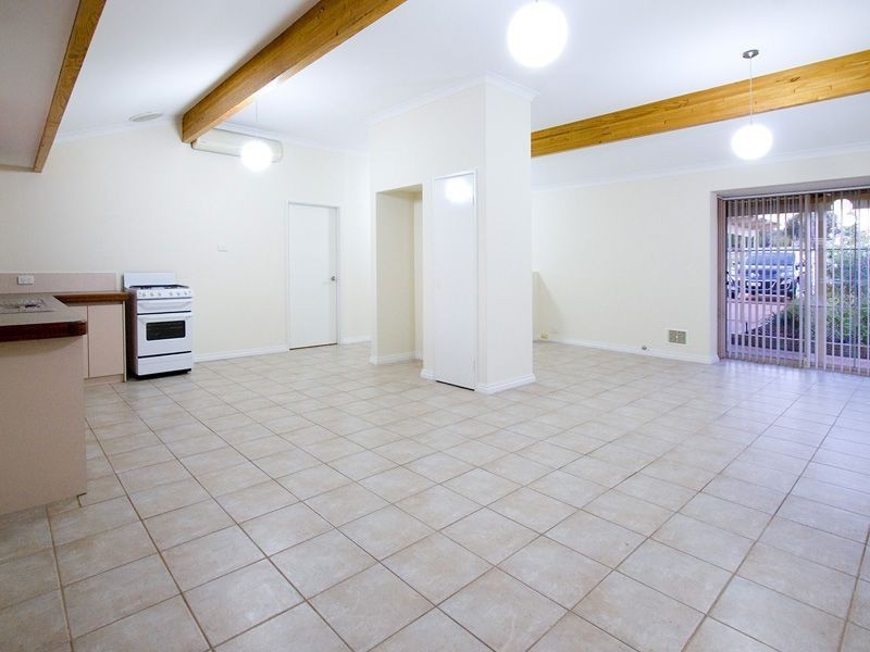 9 Garling Street, Kardinya WA 6163
