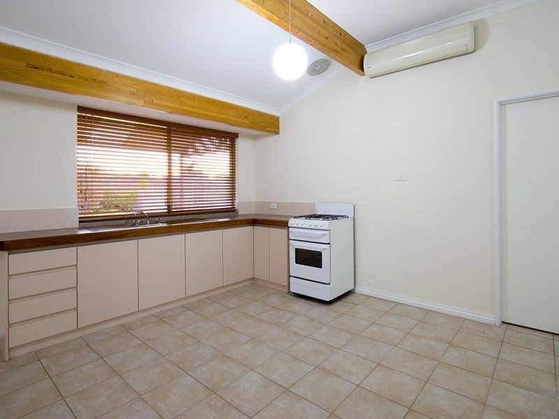 9 Garling Street, Kardinya WA 6163
