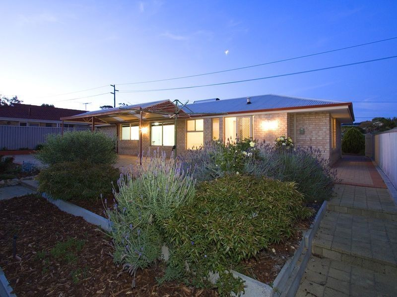 9 Garling Street, Kardinya WA 6163