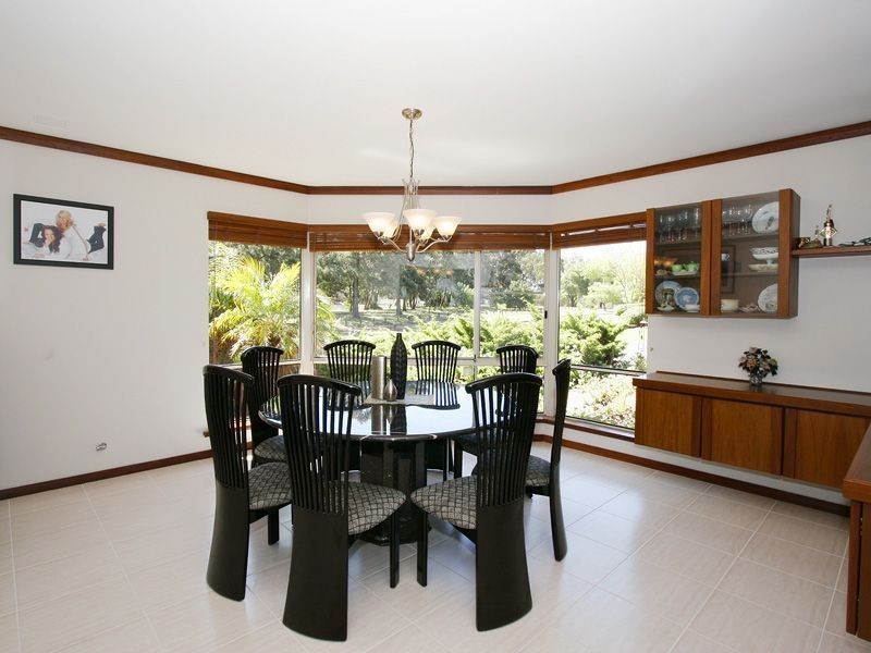 2 Storrs Place, Winthrop WA 6150