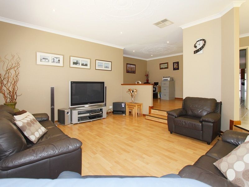 47 Marshall Way, Samson WA 6163