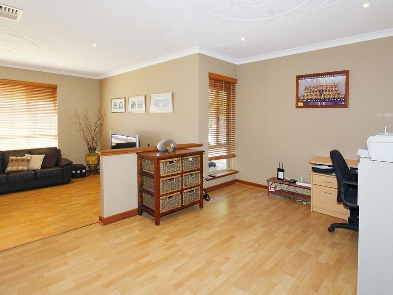 47 Marshall Way, Samson WA 6163