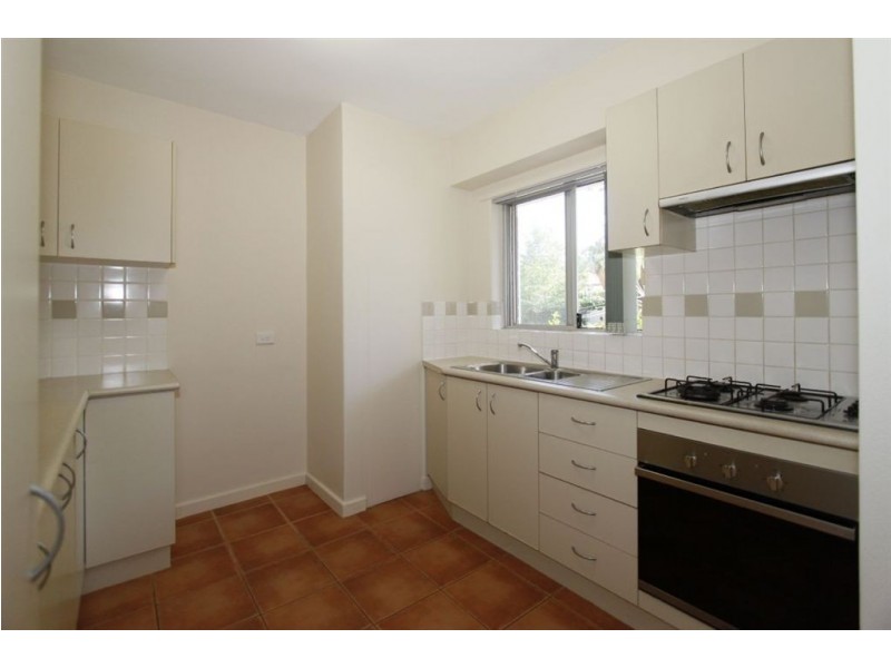 6/5 Doherty Road, Coolbellup WA 6163