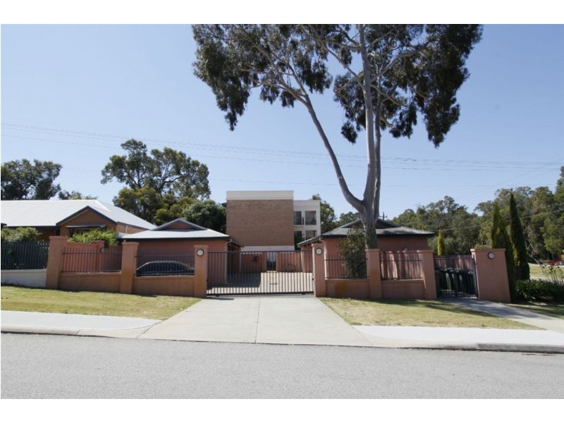 6/5 Doherty Road, Coolbellup WA 6163