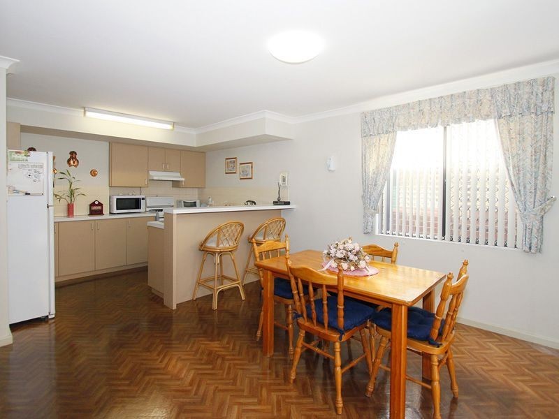 16/42 Gillett Drive, Kardinya WA 6163