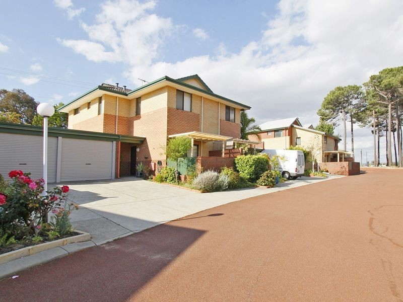 16/42 Gillett Drive, Kardinya WA 6163