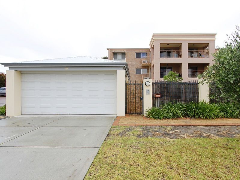1/15 Friar John Way, Coolbellup WA 6163