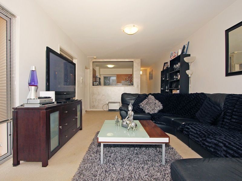 1/15 Friar John Way, Coolbellup WA 6163