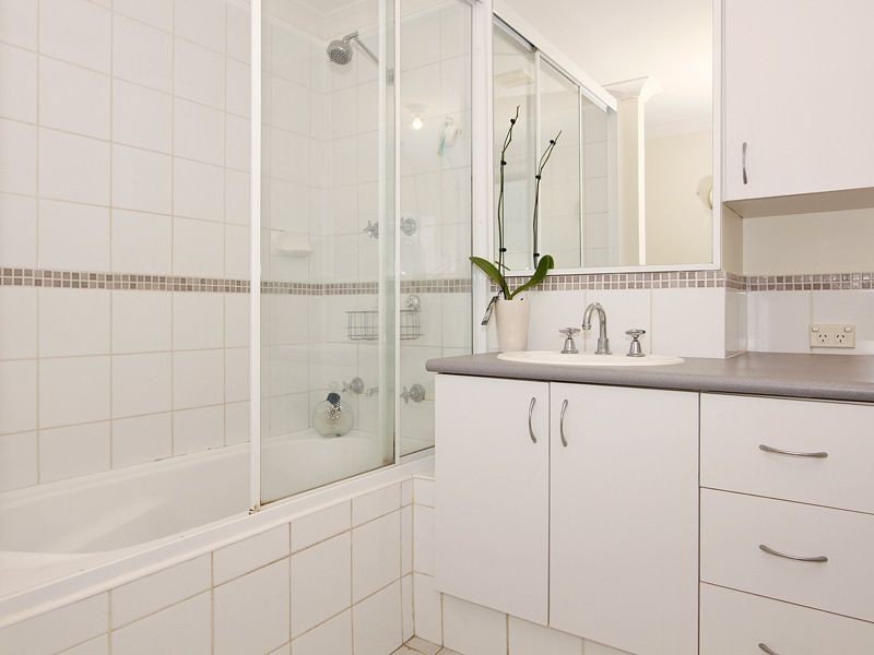 1/15 Friar John Way, Coolbellup WA 6163