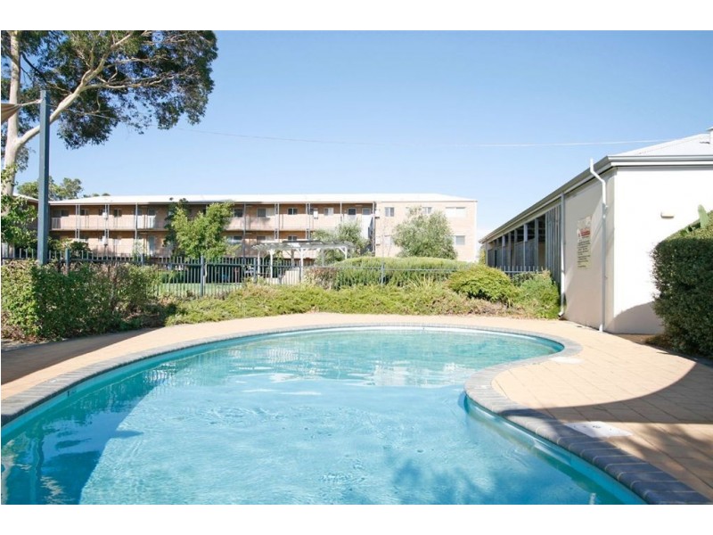 1/15 Friar John Way, Coolbellup WA 6163