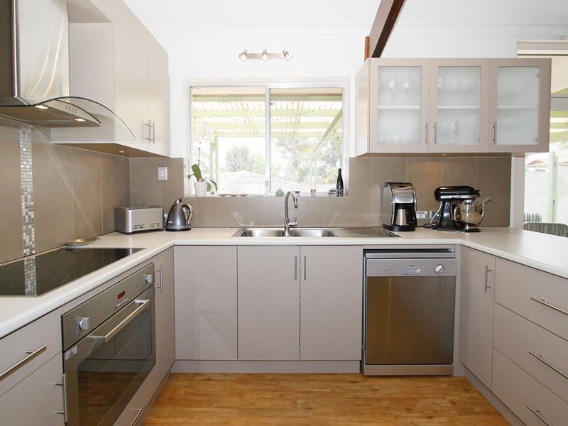 14B Walker Court, Kardinya WA 6163
