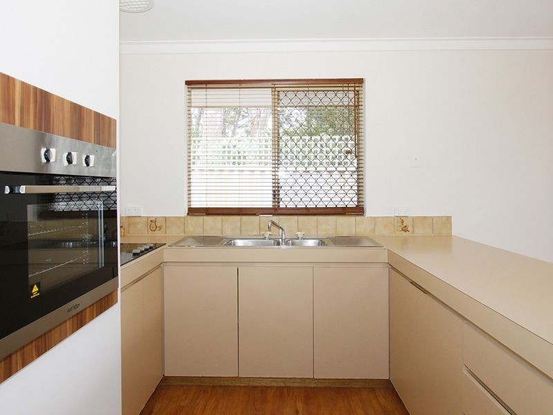 15A Passey Place, Kardinya WA 6163