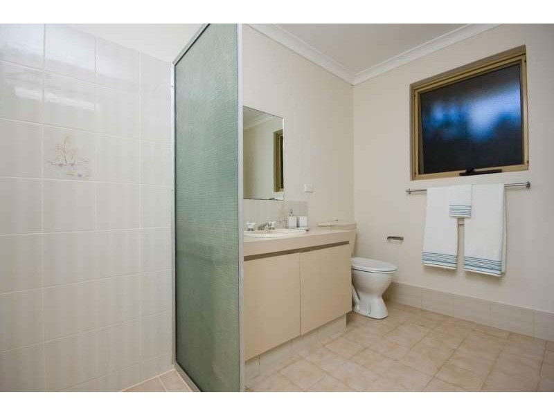 40/35 Winnacott Street, Willagee WA 6156