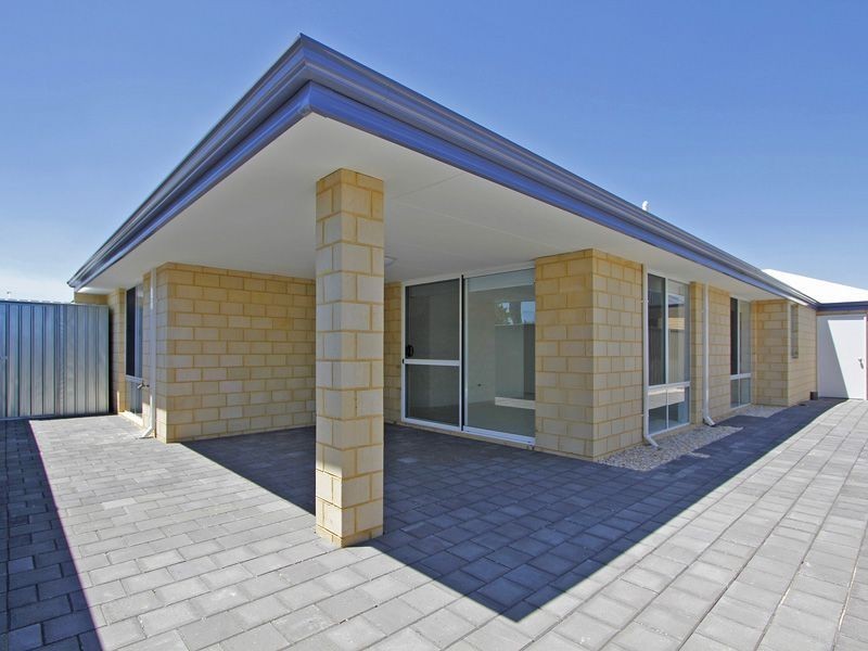 13 Waterbank Avenue, Beeliar WA 6164