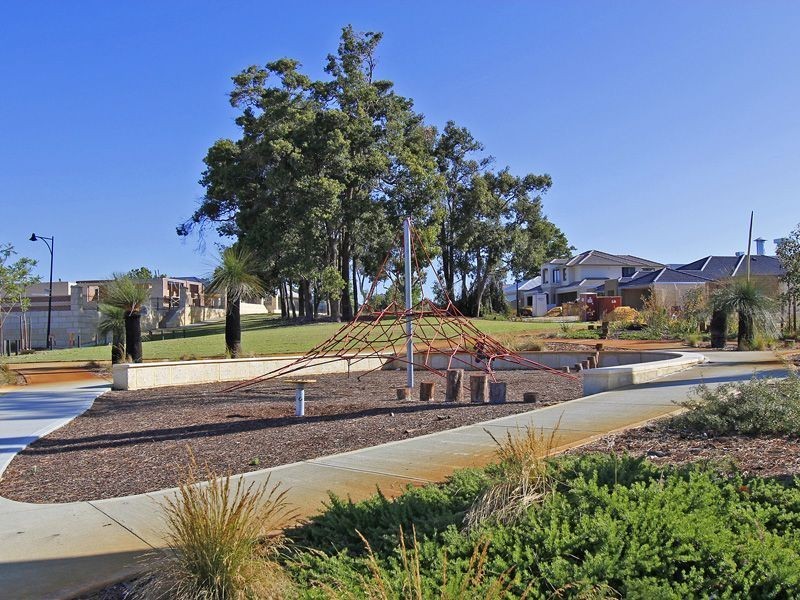 13 Wexford Way, O’connor WA 6163