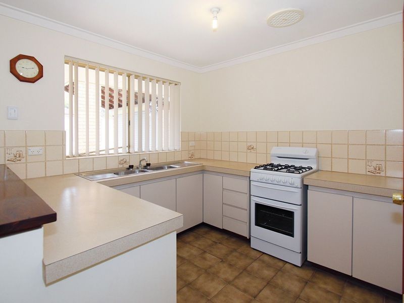 B/11 Jarvis Street, O’connor WA 6163