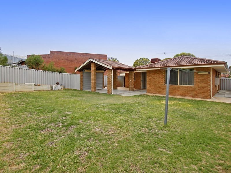 B/11 Jarvis Street, O’connor WA 6163