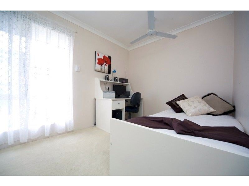 8/35 Winnacott Street, Willagee WA 6156