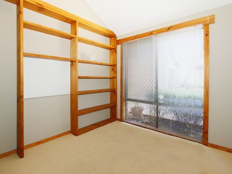 35 Mannion  Way, Kardinya WA 6163