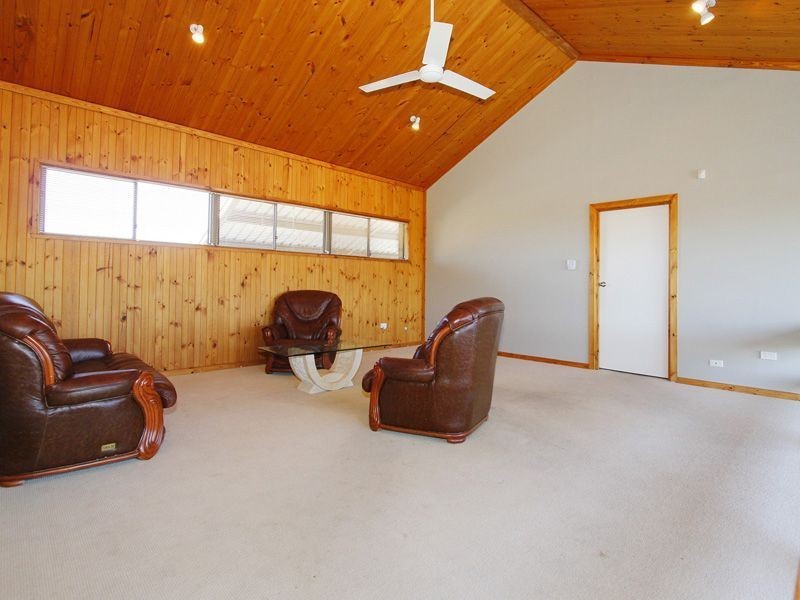 35 Mannion  Way, Kardinya WA 6163