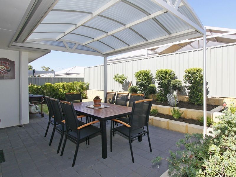 32 Leontes Way, Coolbellup WA 6163