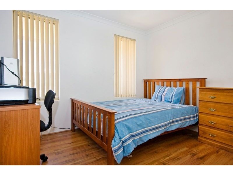 10 Astroloma Drive, Success WA 6164