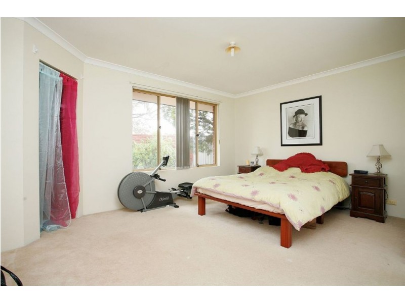 20 Sandover Crescent, Winthrop WA 6150