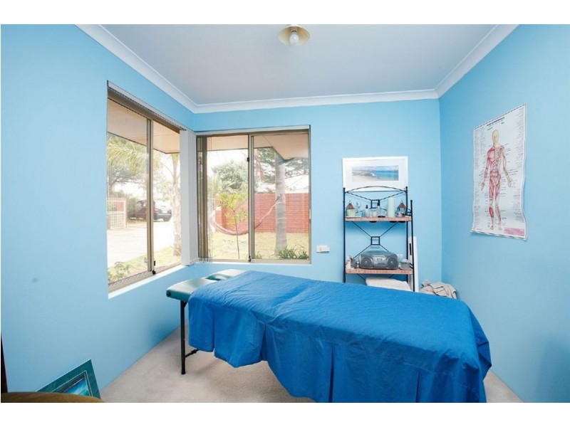 20 Sandover Crescent, Winthrop WA 6150