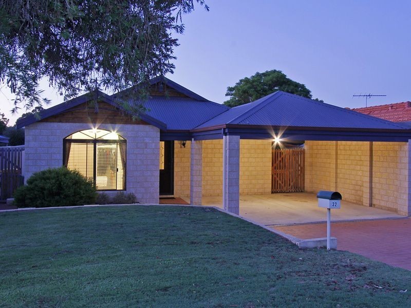 32 Paitt Street, Willagee WA 6156