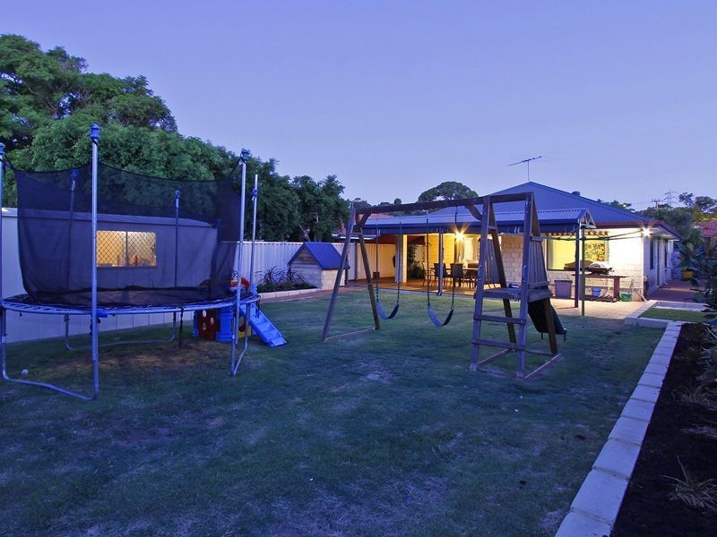 32 Paitt Street, Willagee WA 6156