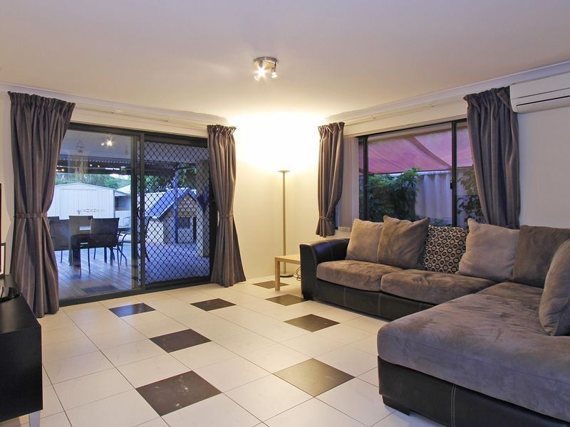 32 Paitt Street, Willagee WA 6156