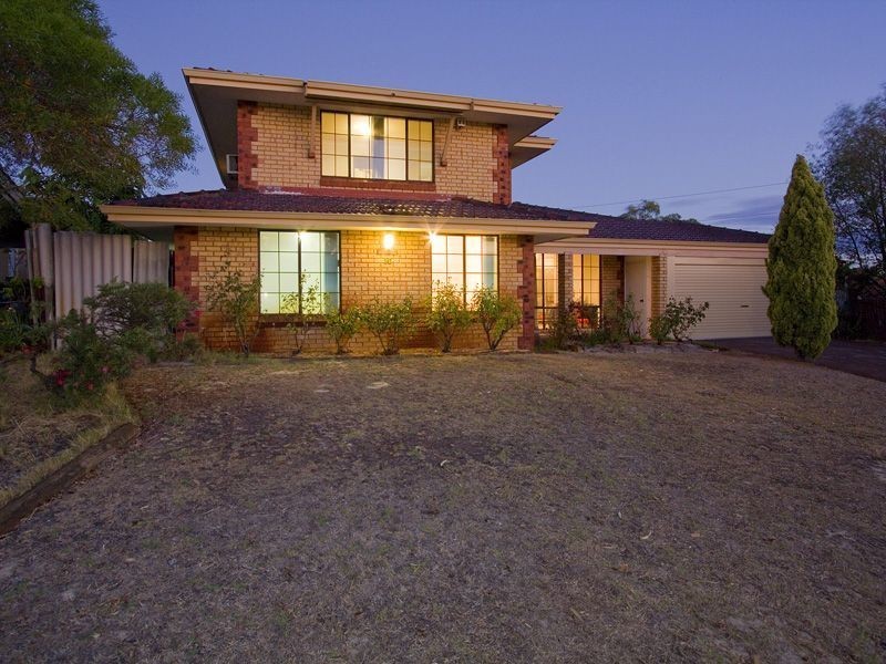16 Scouler Way, Bateman WA 6150