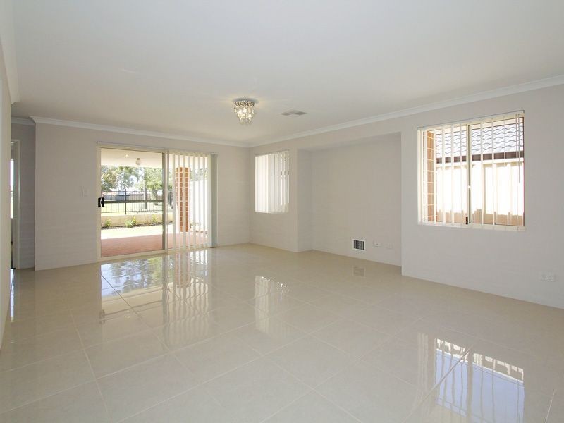 3 Delrosso Pl, O’connor WA 6163