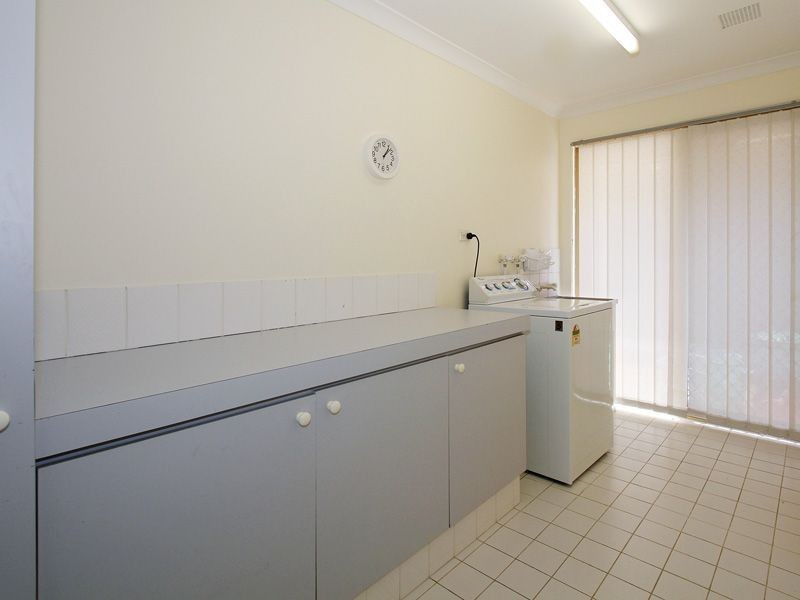 11 Edmiston Way, Winthrop WA 6150