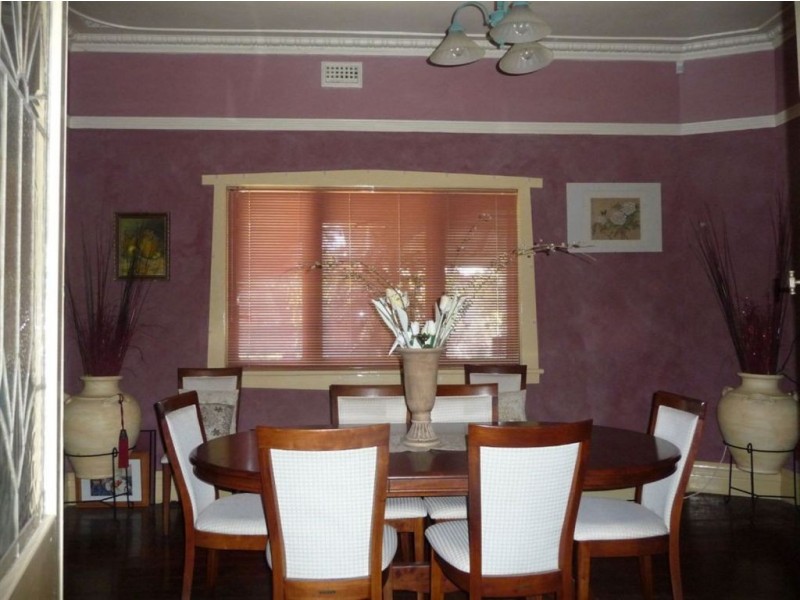 1 Henry Street, East Cannington WA 6107