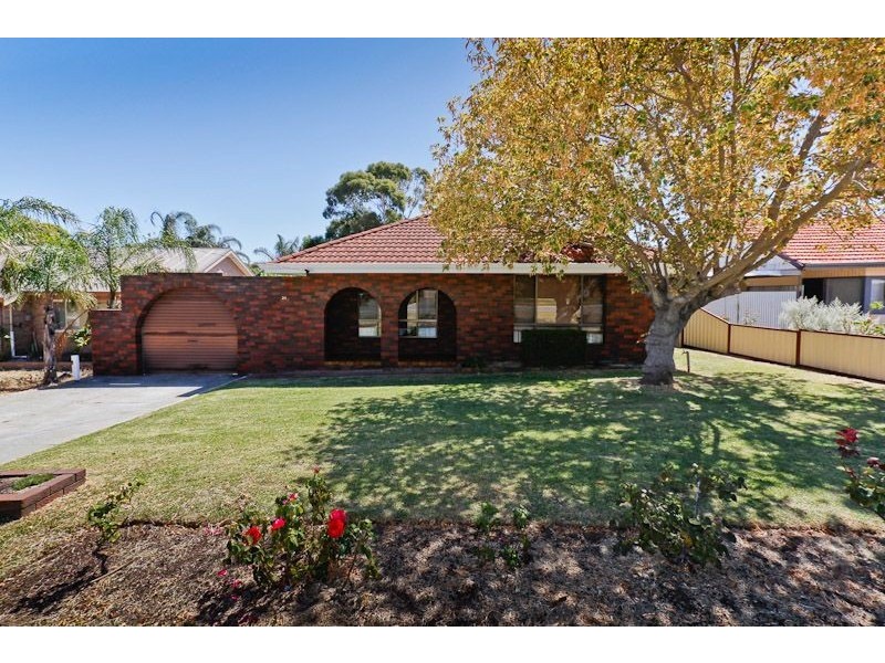24 Camillo Street, Coolbellup WA 6163