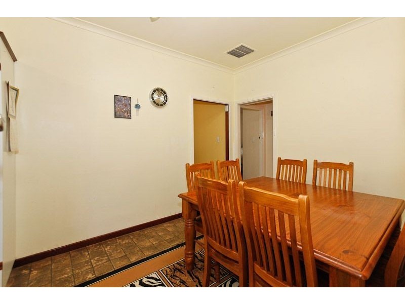 24 Camillo Street, Coolbellup WA 6163