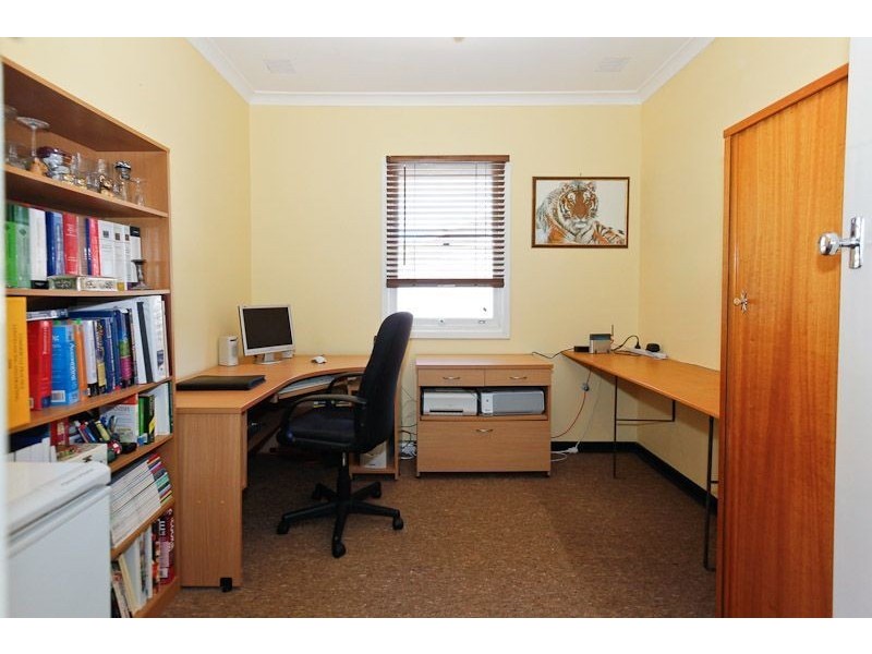 24 Camillo Street, Coolbellup WA 6163