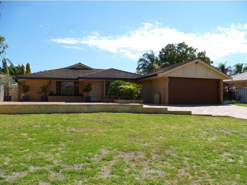 13 Sanders Loop, Kardinya WA 6163