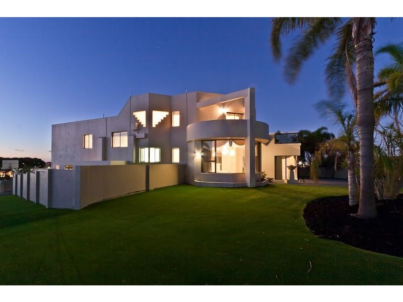 30 James Road, Kardinya WA 6163