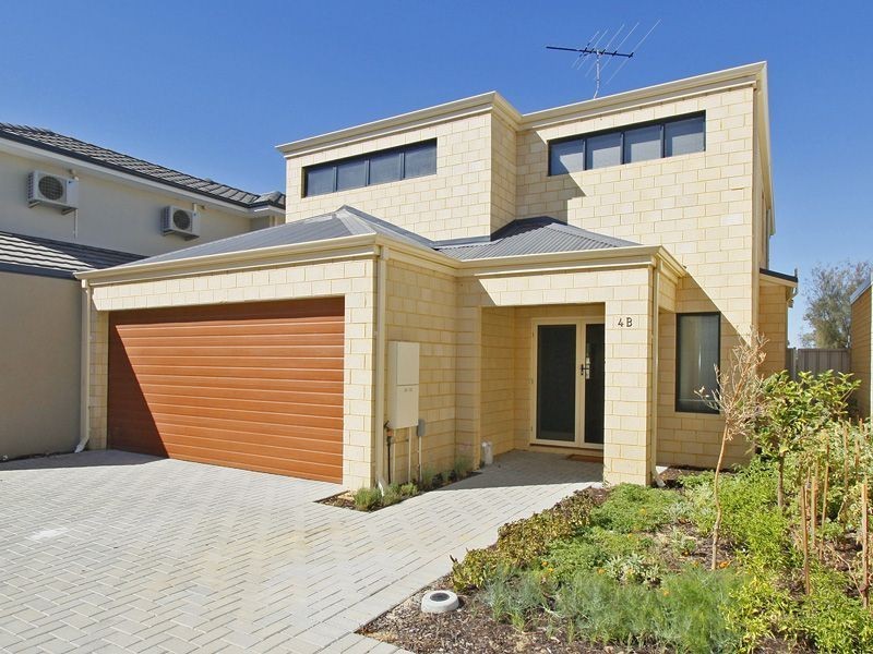 4B Observatory Avenue, Aubin Grove WA 6164