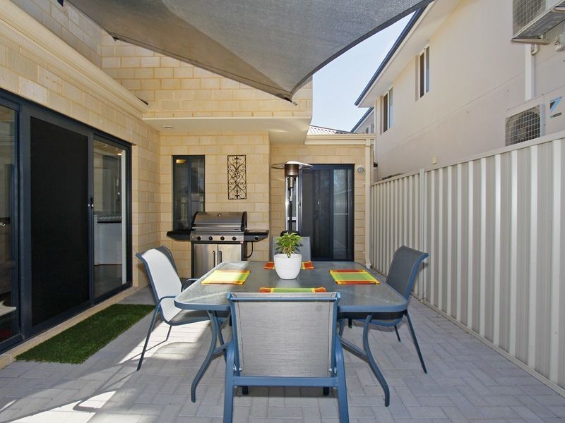 4B Observatory Avenue, Aubin Grove WA 6164