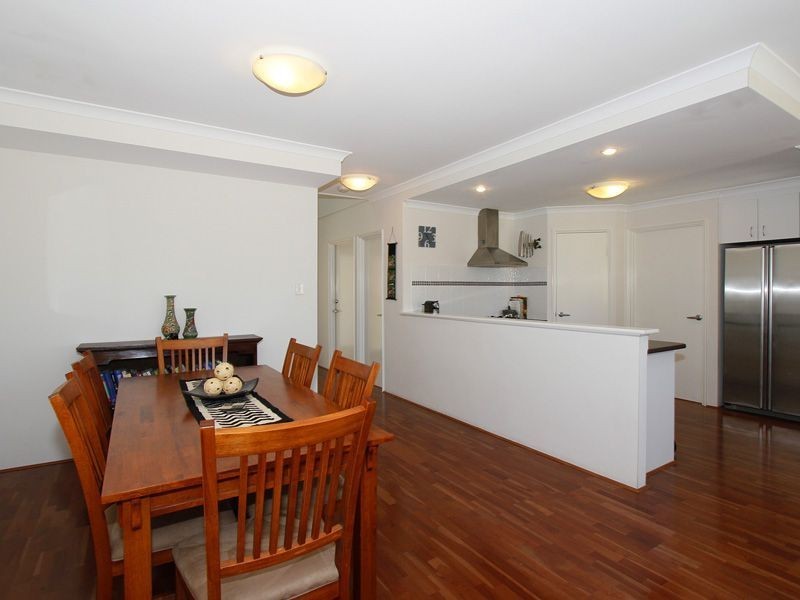 4B Observatory Avenue, Aubin Grove WA 6164