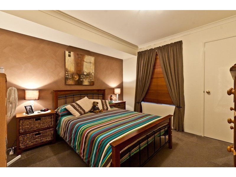 35 Kingston Place, Kardinya WA 6163