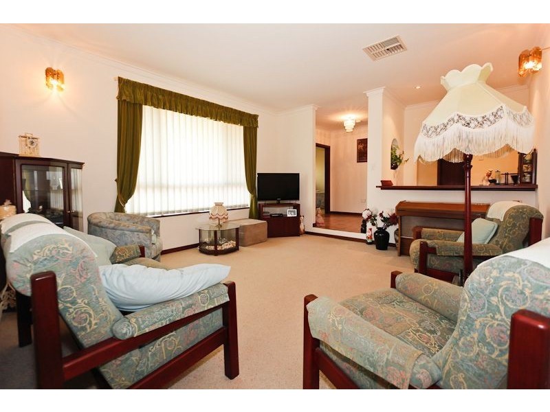 3 Bagot Court, Leeming WA 6149