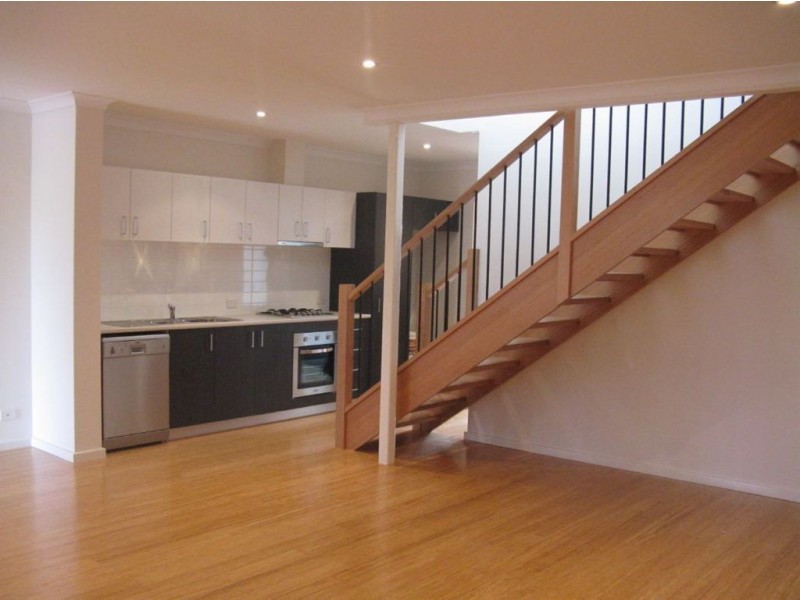 8/39 College Corner, O’connor WA 6163